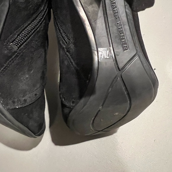 Marc fisher suede lace heel bootie size 7 - Picture 7 of 9